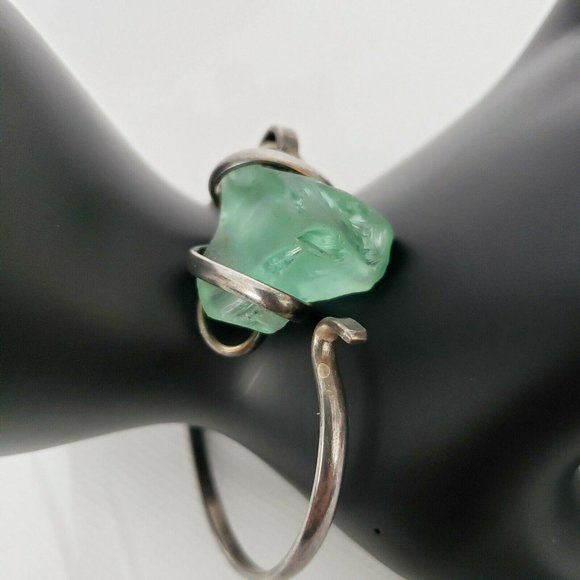 Womens Light Green Fluorite Crystal Bracelet Wire Wrapped Hook Close Silver Tone - Picture 7 of 7